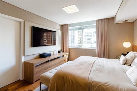 Apartamento à venda com 3 quartos, 210m² em Itaim Bibi, São Paulo