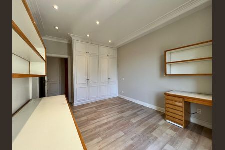 Apartamento à venda com 532m², 4 quartos e 6 vagas