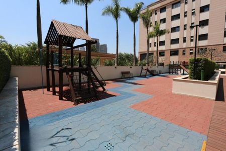 Apartamento à venda com 146m², 2 quartos e 2 vagas