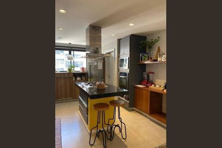 Apartamento à venda com 146m², 2 quartos e 2 vagas