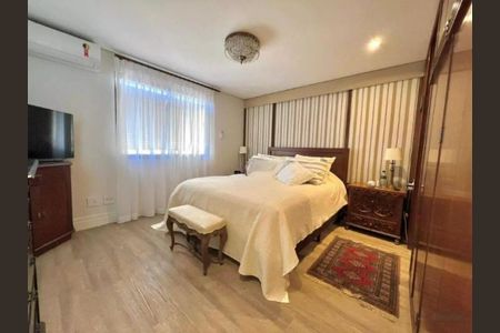 Apartamento à venda com 3 quartos, 325m² em Campo Belo, São Paulo