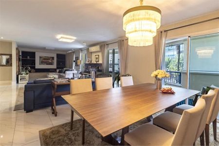 Apartamento à venda com 4 quartos, 250m² em Indianópolis, São Paulo