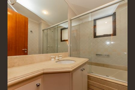 Apartamento à venda com 156m², 3 quartos e 3 vagas