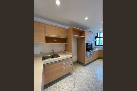 Apartamento à venda com 5 quartos, 600m² em Santo Amaro, São Paulo