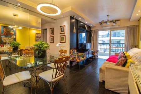 Apartamento à venda com 2 quartos, 71m² em Indianópolis, São Paulo