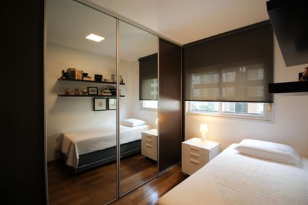 Apartamento à venda com 95m², 2 quartos e 2 vagasSuíte 2