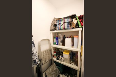 Apartamento à venda com 95m², 2 quartos e 2 vagasDespensa