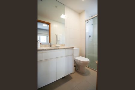 Apartamento à venda com 95m², 2 quartos e 2 vagasBanheiro a Suíte 1