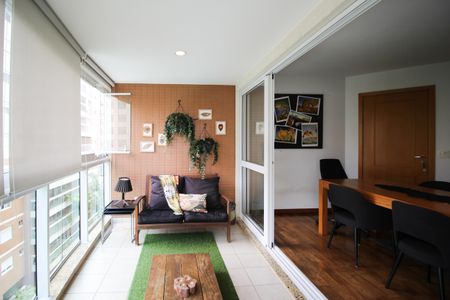 Varanda da Sala de apartamento à venda com 2 quartos, 95m² em Vila Olímpia, São Paulo