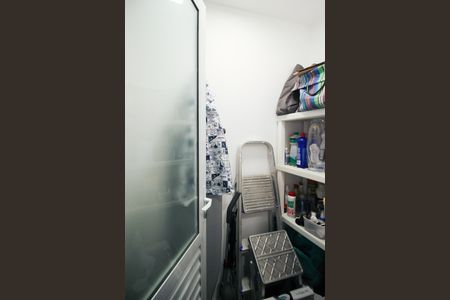 Apartamento à venda com 95m², 2 quartos e 2 vagasDespensa