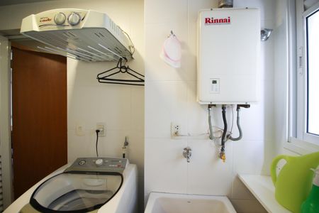 Apartamento à venda com 95m², 2 quartos e 2 vagasÁrea de Serviço