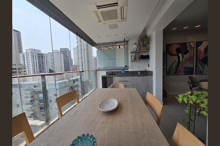 Apartamento à venda com 2 quartos, 180m² em Vila Nova Conceição, São Paulo