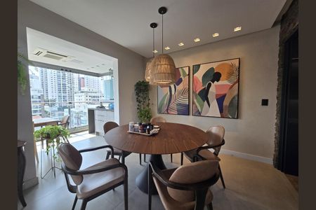 Apartamento à venda com 2 quartos, 180m² em Vila Nova Conceição, São Paulo