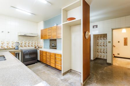 Casa à venda com 375m², 3 quartos e 3 vagasCozinha