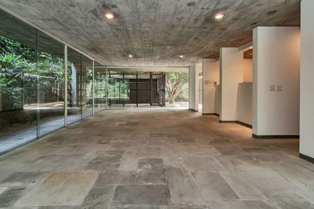 Casa à venda com 3 quartos, 396m² em Alto de Pinheiros, São Paulo