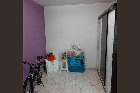 Casa à venda com 2 quartos, 142m² em Parque Novo Oratório, Santo André