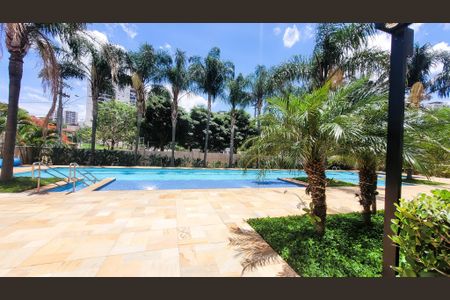 Apartamento à venda com 189m², 3 quartos e 3 vagasÁrea comum - Piscina