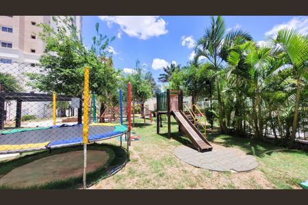 Apartamento à venda com 189m², 3 quartos e 3 vagasÁrea comum - Playground