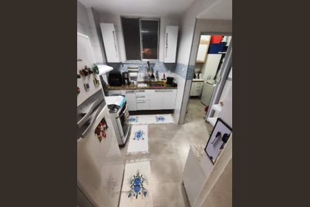 Apartamento à venda com 80m², 3 quartos e sem vaga