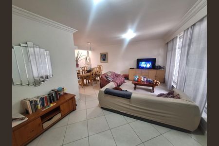 Casa à venda com 3 quartos, 269m² em Vila Congonhas, São Paulo