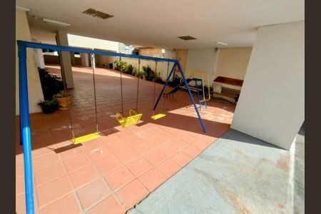 Apartamento à venda com 45m², 1 quarto e 1 vaga