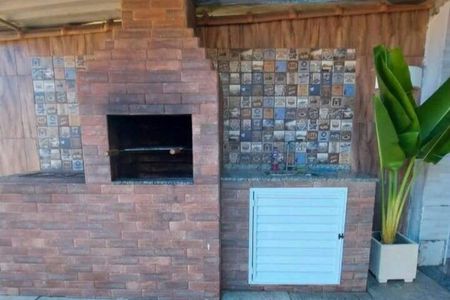 Casa à venda com 4 quartos, 260m² em Olaria, Rio de Janeiro