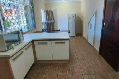 Casa à venda com 4 quartos, 260m² em Olaria, Rio de Janeiro