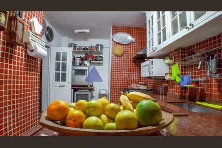 Casa à venda com 110m², 3 quartos e sem vaga