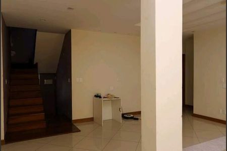 Casa à venda com 400m², 6 quartos e 2 vagas