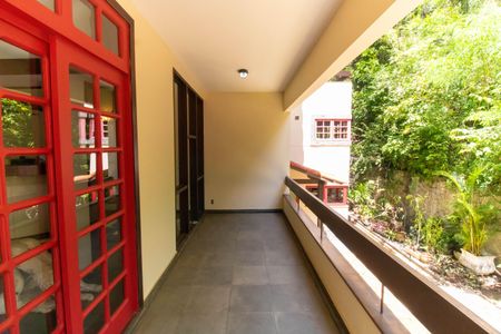 Varanda da Sala de casa à venda com 5 quartos, 381m² em Piratininga, Niterói