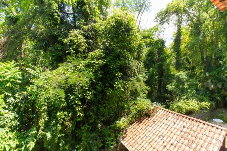 Casa à venda com 381m², 5 quartos e 4 vagas Casa à venda com 381m², 5 quartos e 4 vagasVista do Quarto 1