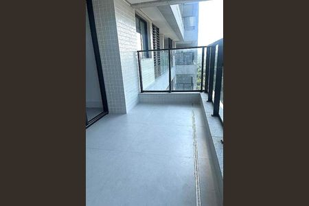 Apartamento à venda com 2 quartos, 74m² em Barra da Tijuca, Rio de Janeiro