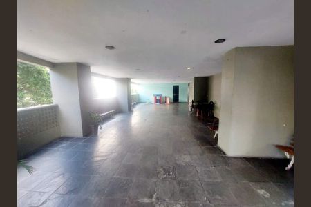 Apartamento à venda com 49m², 1 quarto e 1 vaga