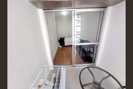 Apartamento à venda com 49m², 1 quarto e 1 vaga