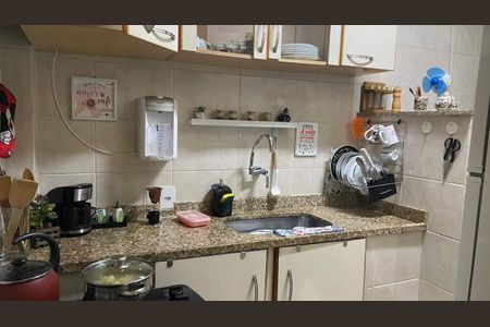 Apartamento à venda com 2 quartos, 49m² em Vila Kosmos, Rio de Janeiro