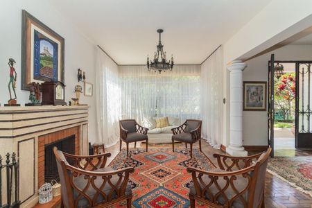 Casa à venda com 3 quartos, 360m² em Sumaré, São Paulo