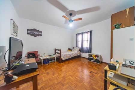 Casa à venda com 129m², 3 quartos e 2 vagasQuarto 2