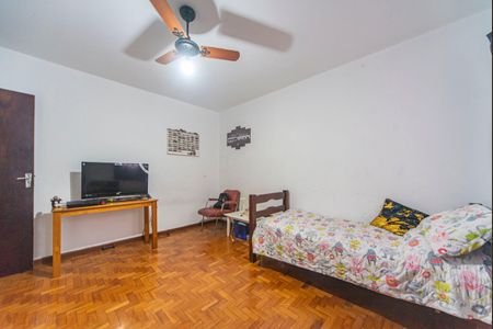 Casa à venda com 129m², 3 quartos e 2 vagasQuarto 2