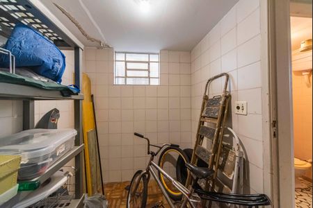 Casa à venda com 129m², 3 quartos e 2 vagasQuarto de Serviço