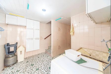 Casa à venda com 129m², 3 quartos e 2 vagasÁrea de Serviço