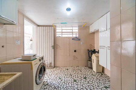 Casa à venda com 129m², 3 quartos e 2 vagasÁrea de Serviço