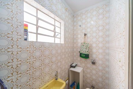 Casa à venda com 129m², 3 quartos e 2 vagasLavabo