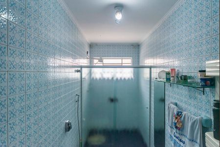 Casa à venda com 129m², 3 quartos e 2 vagasBanheiro Social