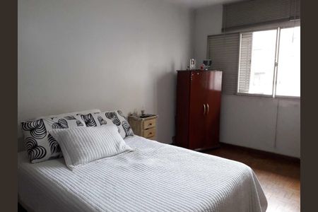 Casa à venda com 3 quartos, 129m² em Vila Assunção, Santo André