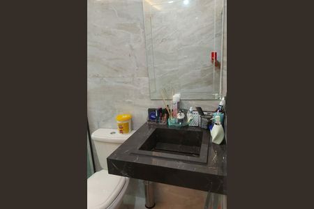 Casa à venda com 130m², 3 quartos e 4 vagas