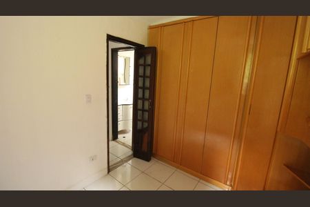 Apartamento à venda com 2 quartos, 60m² em Jardim do Estádio, Santo André