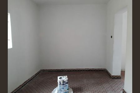 Casa à venda com 6 quartos, 210m² em Parque das Nações, Santo André