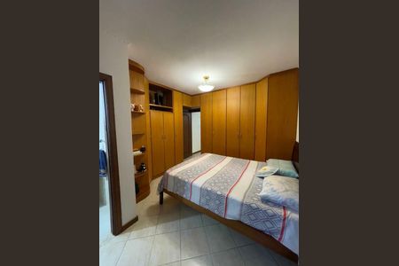 Casa à venda com 3 quartos, 130m² em Santa Maria, Santo André