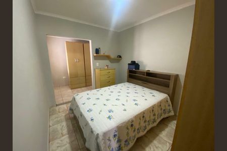 Casa à venda com 3 quartos, 254m² em Vila Palmares, São Caetano do Sul