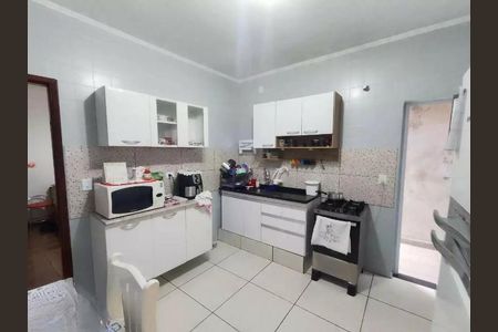 Casa à venda com 2 quartos, 125m² em Jardim Cambui, Santo André